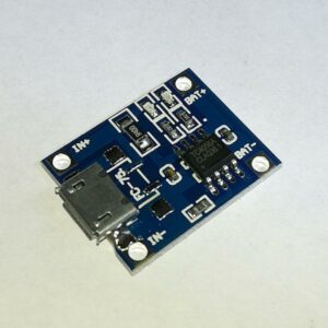 Плата заряда на TP4056 для литиевых аккумуляторов Li-Ion 4,2 В модуль зарядки ток 1 А разъем micro USB