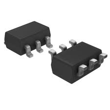 Симистор BCR08PNH6327  /INFINEON TECHNOLOGIES/	SOT-363