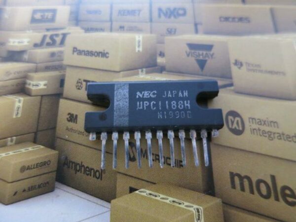 Микросхема UPC1188H UPC1188H C1188H Audio Power Amplifier ZIP-12