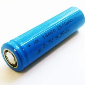 Аккумулятор цилиндрический 18650 Новый 3.7V 2500 mA/h, 1C, D=18.3 L=67.5mm Вес 46 грамм